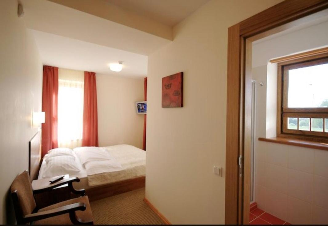 Viesnica Atputa Hotel Cēsis Buitenkant foto